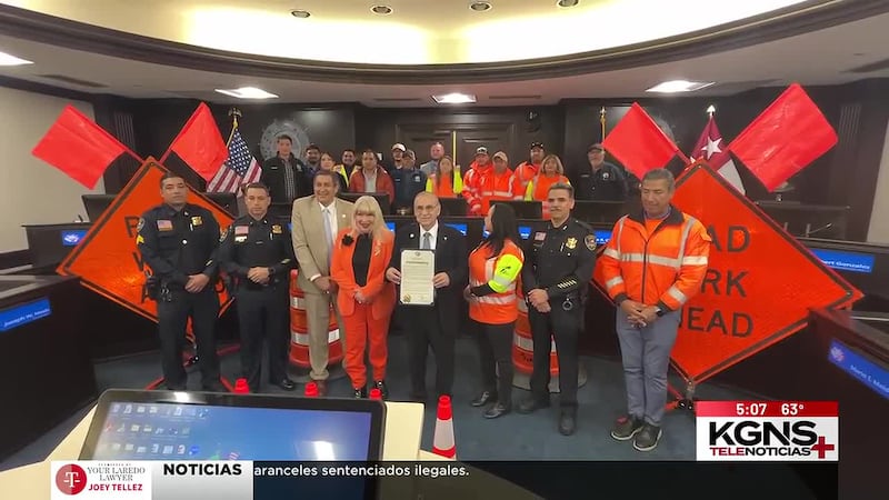 Piden precaución en zonas de trabajo en carreteras de Laredo