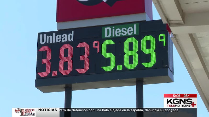 Precio de gasolina supera los $4 y diésel llega a máximo histórico en Texas