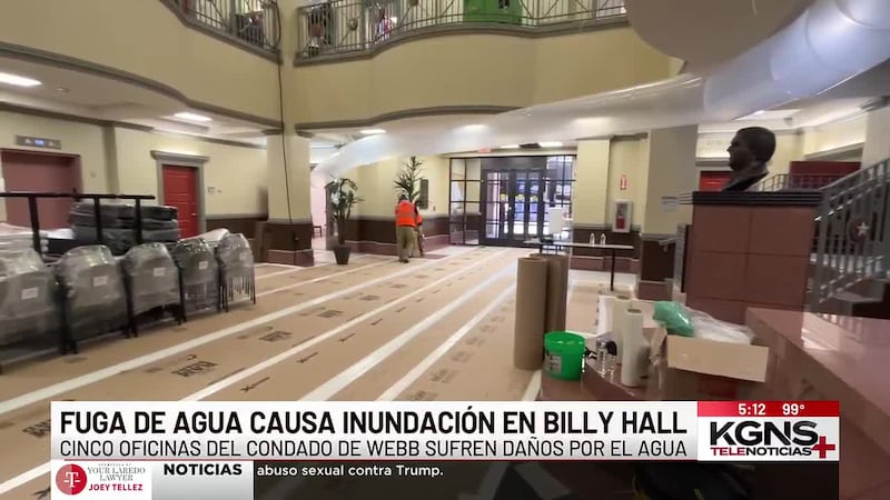 Daños por tubería rota obligan a reubicar departamentos del Condado de Webb