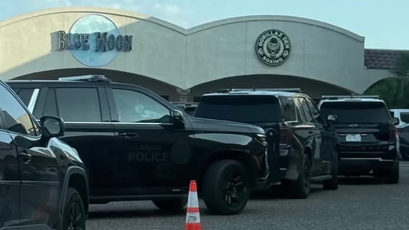 Laredo police serve search warrants at shopping plaza