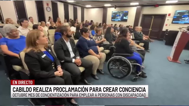 Realizan proclamación del mes de concientización para emplear a personas con discapacidad