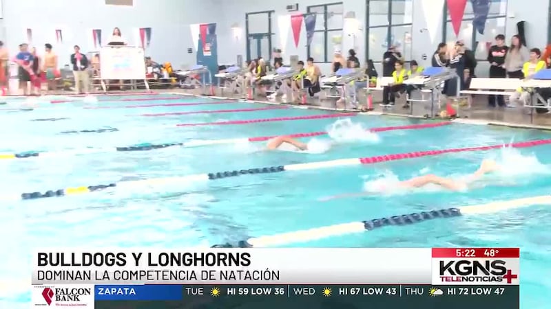 Las 4 High Schools de Laredo Arrasaron el Torneo de Natación del Distrito 30-6ª Durante el Fin...