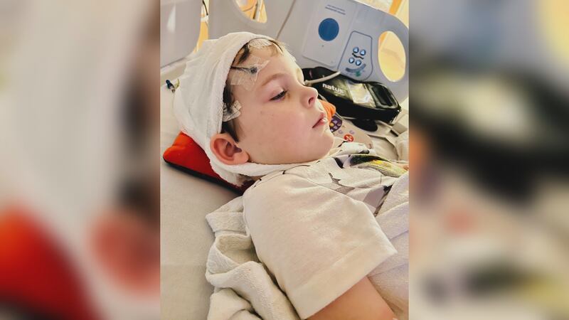 Un niño de Temple de 5 años lucha contra una afección cerebral que pone en peligro su vida