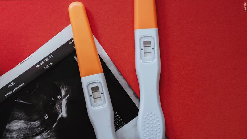 Senado de Texas aprueba proyecto de ley que exige al padre de un niño pagar ‘child support’...