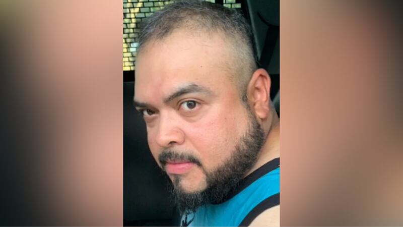Cesar Dehoyos fue arrestado por crueldad animal