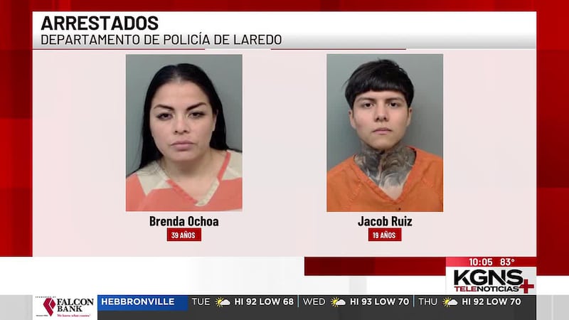 Madre es arrestada al intentar evitar que la policía detuviera a su hijo