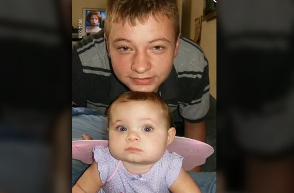 Blaine Milam con Amora Carson (Cortesía: Myspace de Jessica Carson)