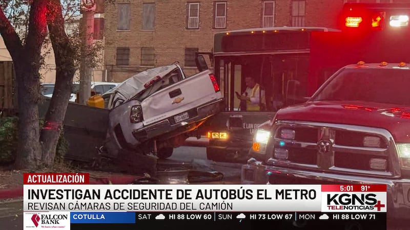 Investigan accidente de autobús El Metro en el centro de Laredo