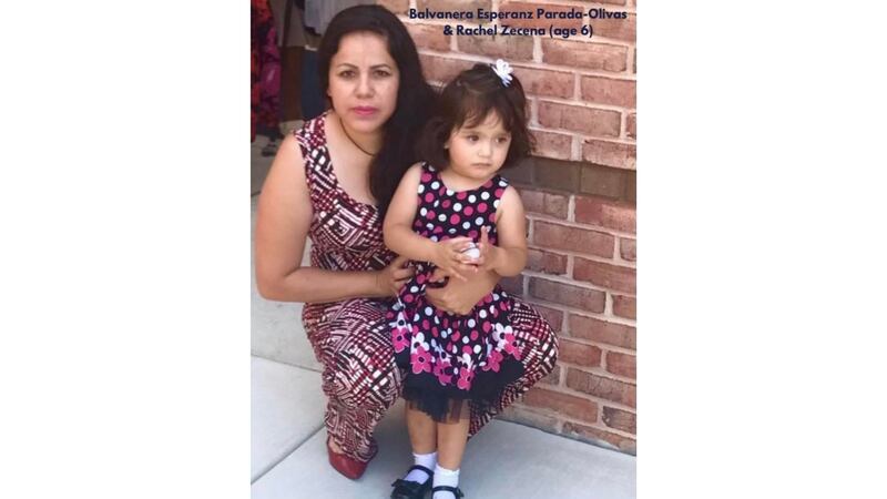 Se emitió una Alerta Amber para Rachel Zecena, de 6 años, y su madre, Balvanera Esperanz...
