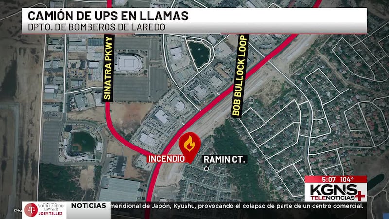 Se incendia camión de paquetería UPS en Laredo