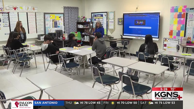 Realizan ‘Día de las Profesiones’ en la secundaria United South