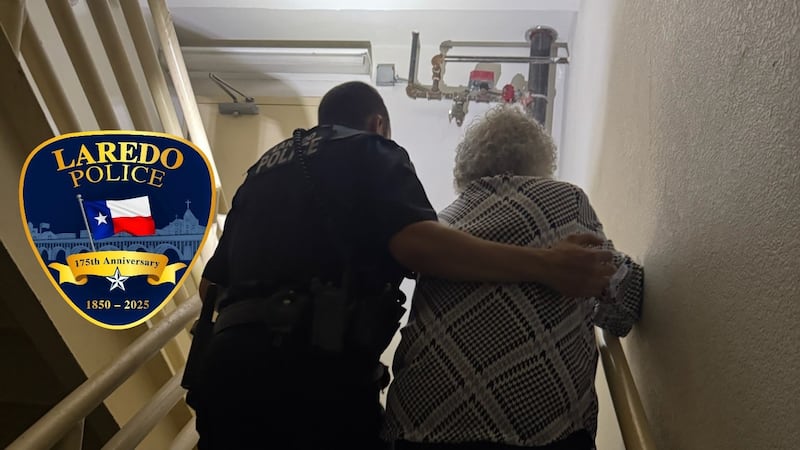 Policía de Laredo brinda apoyo en el lugar