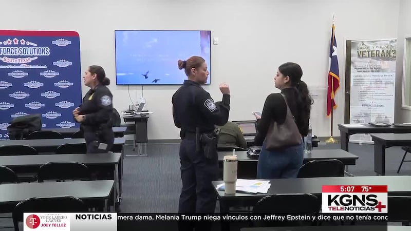 Workforce Solutions capacita a interesados en carreras con CBP