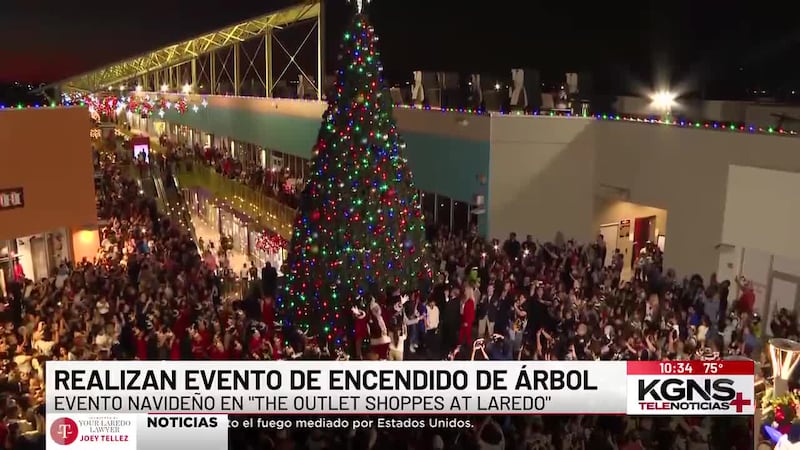 Realizan encendido de Árbol Navideño en The Outlet Shoppes