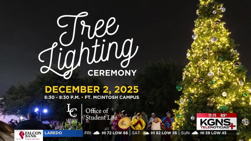Encendido de árbol navideño en Laredo College