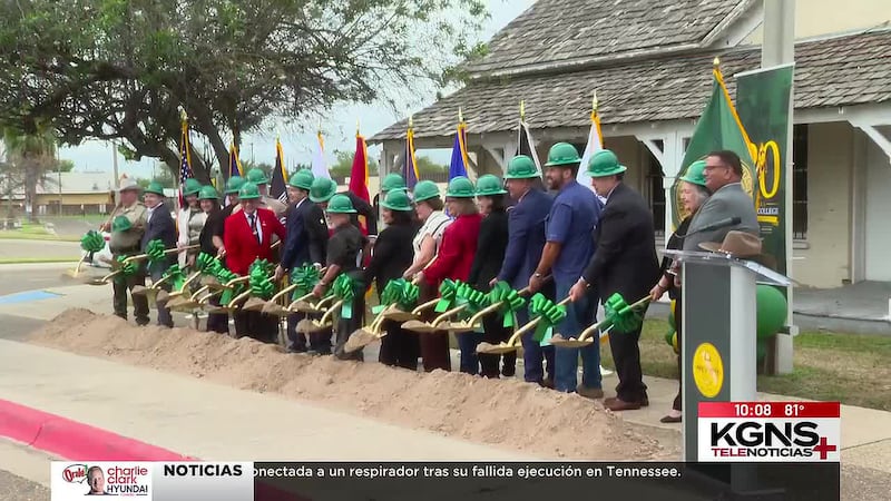 Laredo College coloca primera piedra del Veterans Center of Excellence