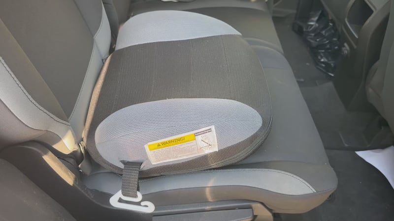 Law makers discuss possible changes to child safety seats.