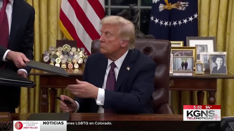 Presidente Trump busca cambiar ciudadanía por nacimiento