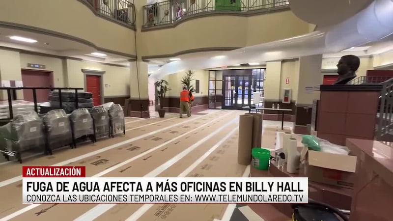 Fuga de agua en edificio Billy Hall obliga a reubicar más oficinas del Condado de Webb