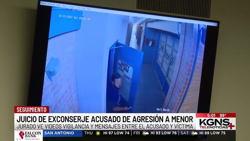 Videos y mensajes de texto presentados como evidencia en juicio contra ex conserje de escuela...