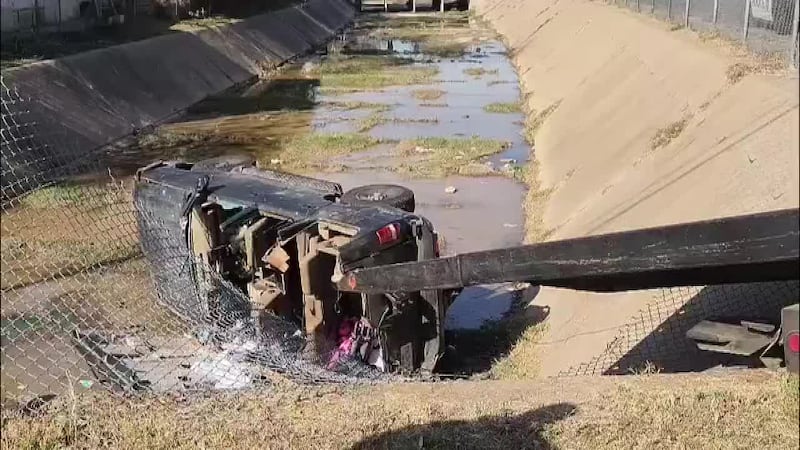 Laredo woman hospitalized after truck overturns in crash