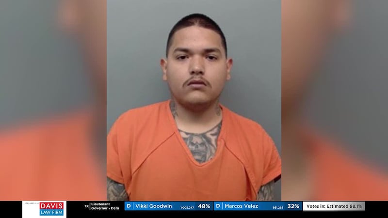 Arrestan a conductor tras hallar droga en vehículo