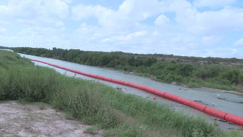 Buoys reinstalled along Laredo riverbank draw objections