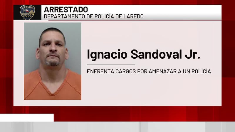 Arrestan a hombre tras amenazar con disparar a oficial de Laredo durante parada de tráfico