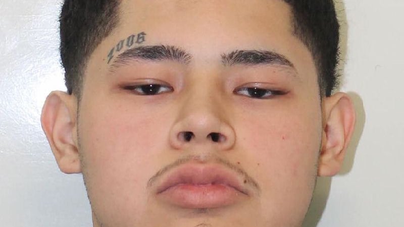 Murder suspect caught at Laredo border; accused of killing 2 in Nashville gun deal