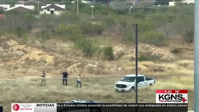 VIDEO: Sospechoso roba patrulla y auto civil que generó fuerte movilización al sur de Laredo