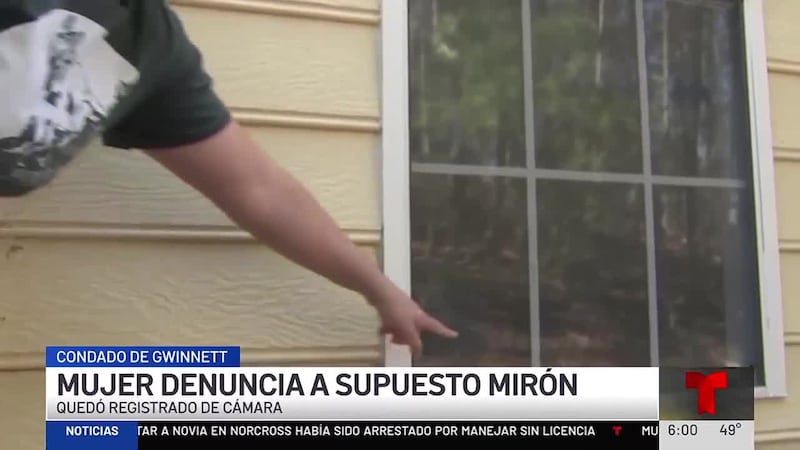 La mujer, aterrada, se dio cuenta porque recibió una notificación en su celular de la cámara...