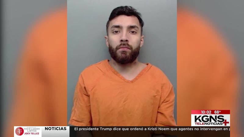 Hombre es arrestado tras intentar huir de la policía al ser descubierto con narcóticos