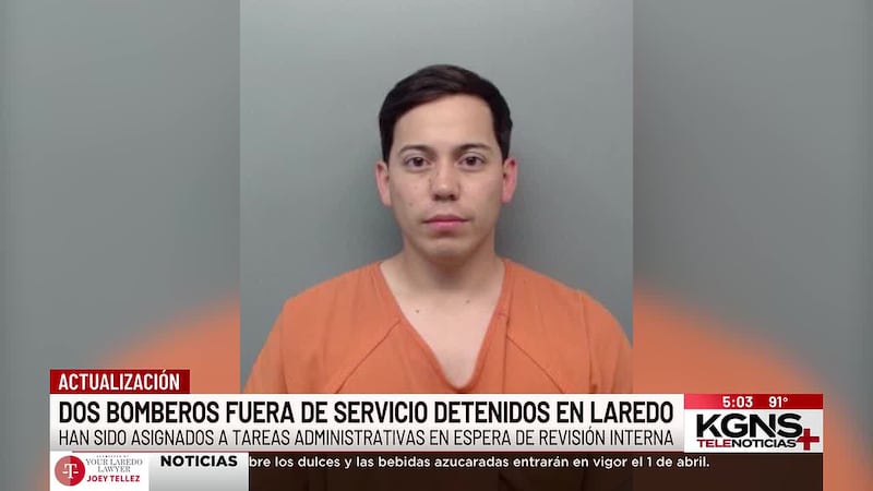 Detienen a dos bomberos fuera de servicio en Laredo