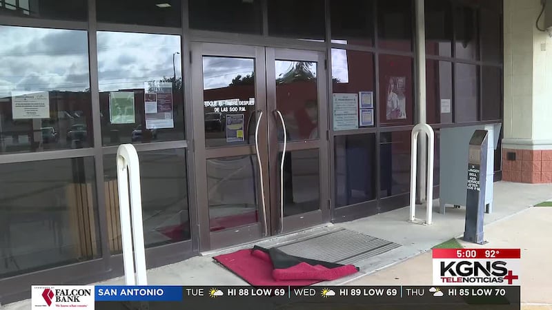 Vandalizan Departamento de Policía de Laredo