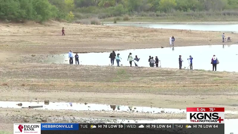 Limpian Lago Casa Blanca tras celebraciones de Pascua
