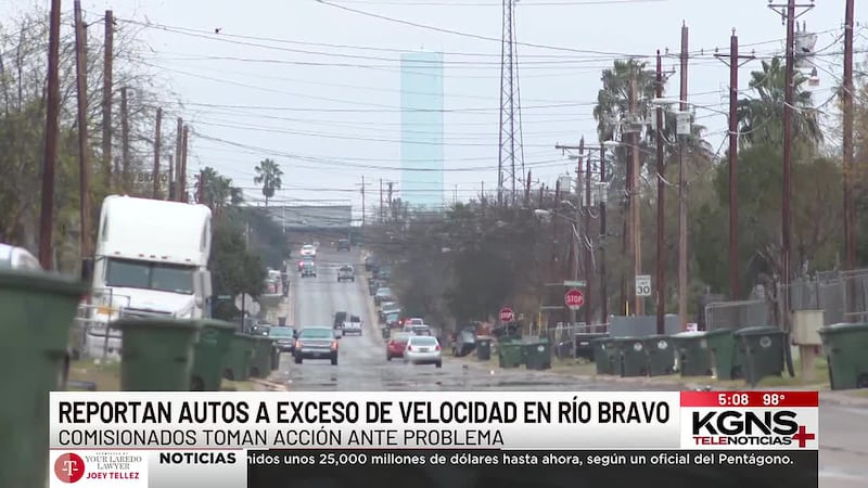 Reportan autos a exceso de velocidad en Río Bravo