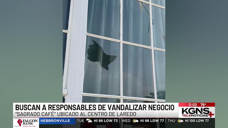 Buscan a responsable de vandalizar negocio “Sagrado Café” ubicado al centro de Laredo