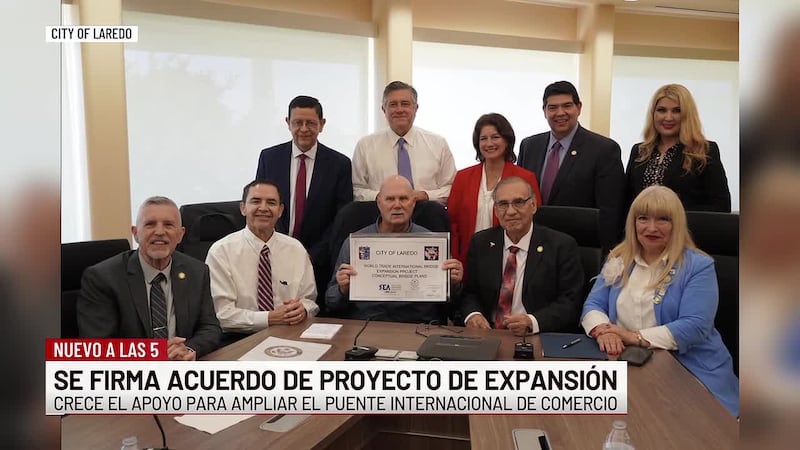 Autoridades firman acuerdo de proyecto de expansión del Puente Internacional de Comercio