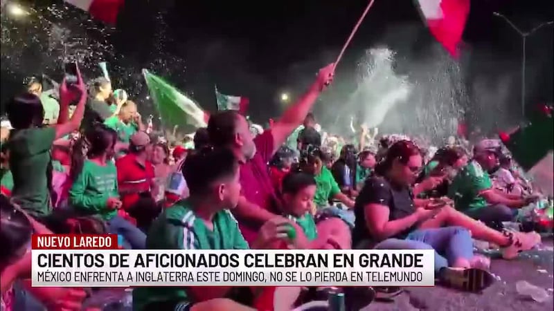 Cientos de aficionados en Nuevo Laredo festejan el triunfo de México sobre Ecuador