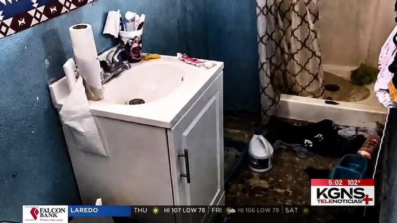 Encuentran a 5 migrantes retenidos en casa de seguridad en Laredo