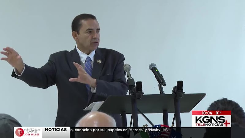 Cuéllar busca proteger a familias de costos de centros de datos con proyecto de ley