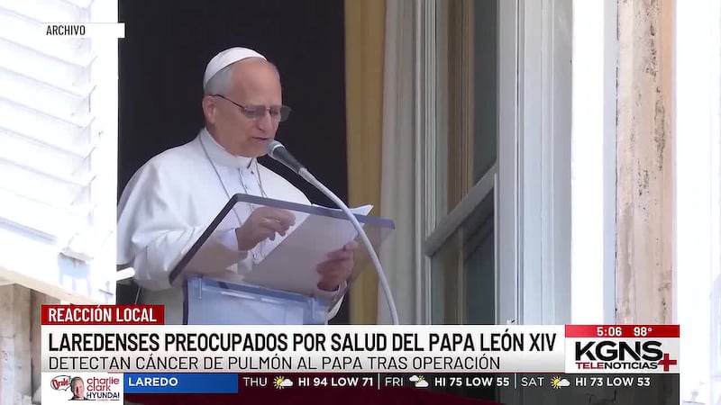 "Oramos por él": Laredenses expresan preocupación por la salud del papa León XIV