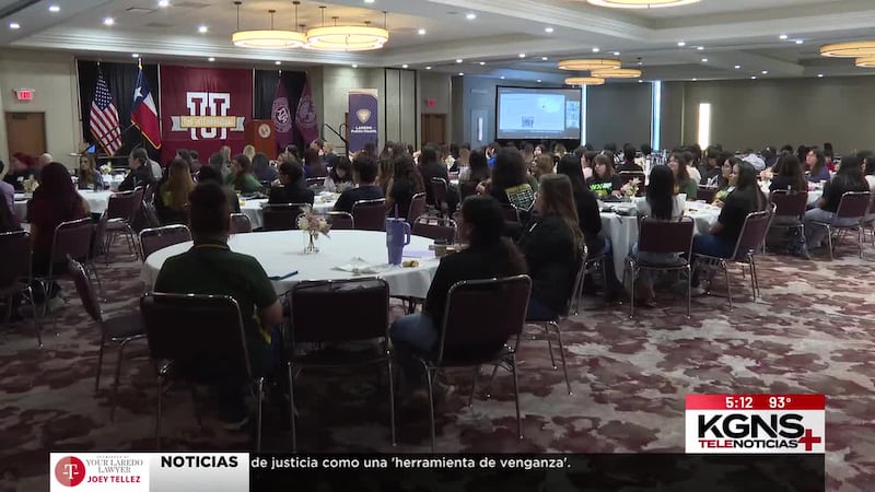 Realizan conferencia sobre salud pública en la universidad TAMIU