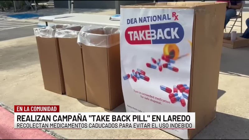 Laredenses entregan medicamentos en campaña "Take Back Pill"