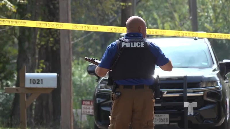 Tres jóvenes han fallecido y un adolescente se encuentra detenido tras un triple homicidio en...