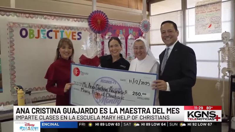 Ana Cristina Guajardo es nombrada Maestra del Mes