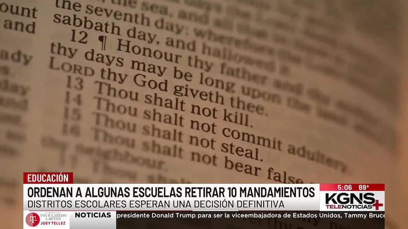 Ordenan a algunas escuelas de Texas retirar 10 Mandamientos de las aulas