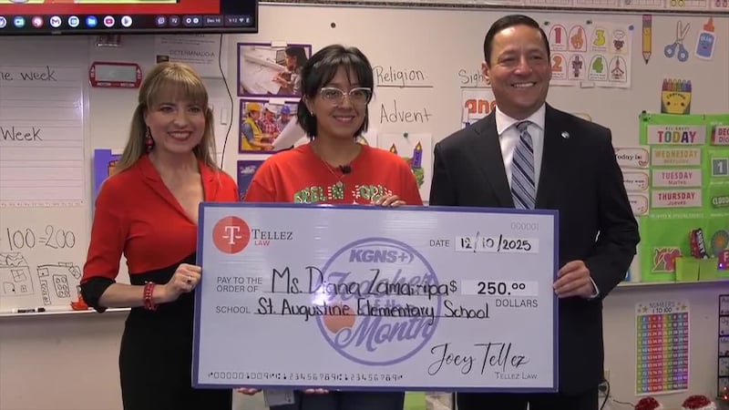 Diana Zamarripa es reconocida como Maestra del Mes