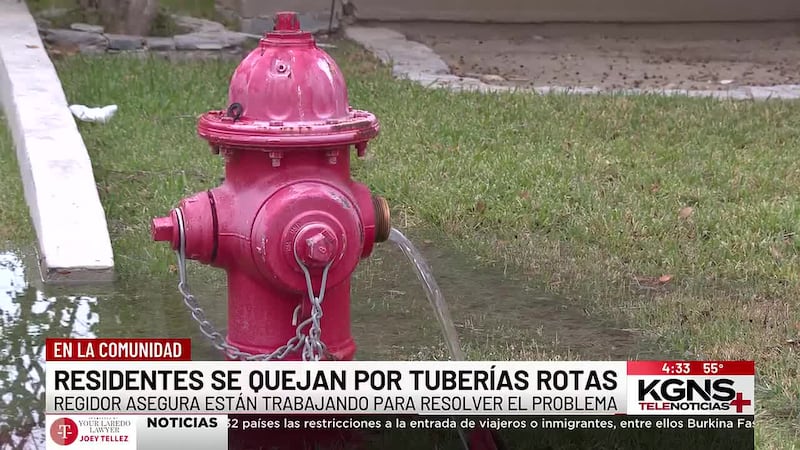 Residentes se quejan por tuberías rotas al norte de Laredo